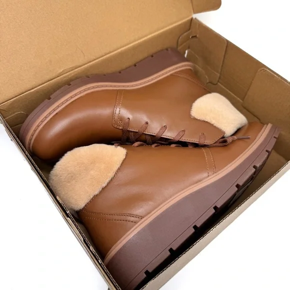 Clarks Leighly Lace Up Leather Boots with Faux Fur Cuff Brown Size 8 - Picture 10 of 11